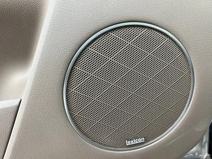 جنسس 2024 سعودي GV80 رويال 6 سرندل شبه اصفار 6