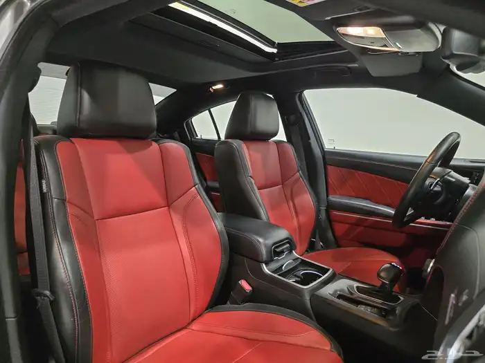 دودج تشارجر GT موديل 2022 بحاله ممتازه 9