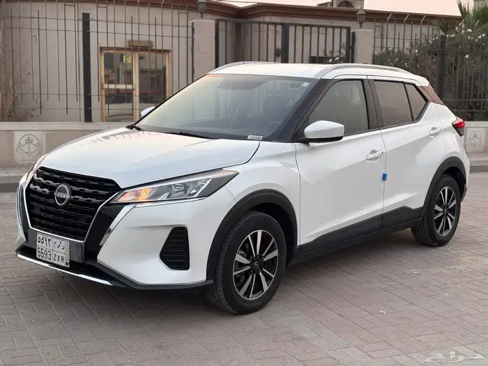نيسان كيكس 2023 39