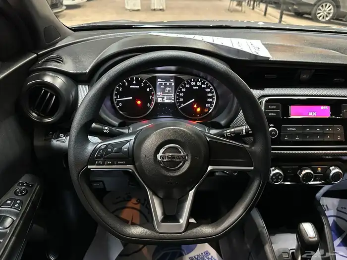 نيسان كيكس موديل 2019 استاندر 13