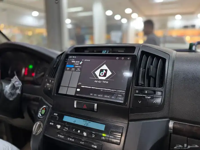 شاشة جيب لاندكروزر 2008-2015 أندرويد كاربلاي 9