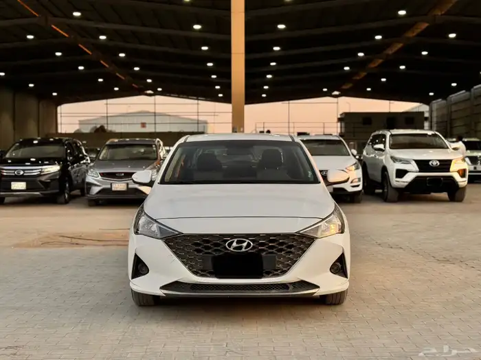 هيونداي اكسنت 2023 ابيض 2