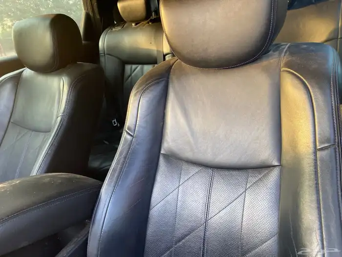 جيب إنفنتي qx70s 2015 مصدوم 8