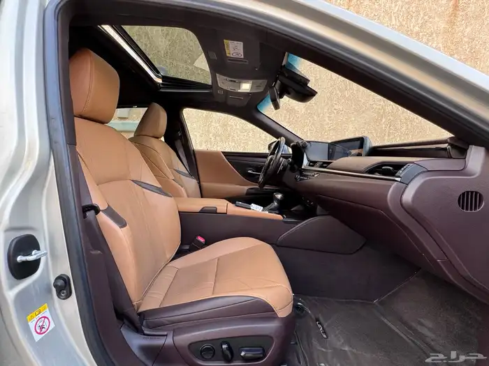 لكزس ES350 نص فل 2020 23