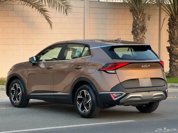 كيا سوبر تاج 2023 جديد 5