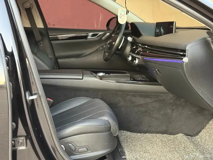 جنسس G80 2021 بنزين 44