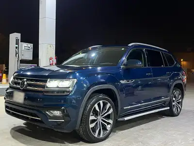 فولكس فاجن تيرامونت R-Line 2019 باسم (أمير) بحالة الوكالة index