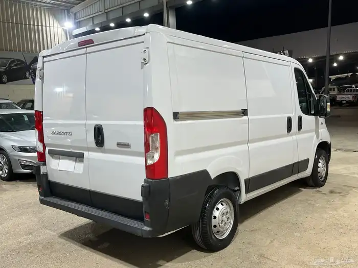 باص 2020 بضاعه ديزل قير عادي 10