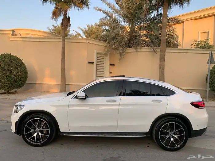 مرسيدس GLC200 موديل 2020 بحالة الوكاله ممشى 63 الف 19