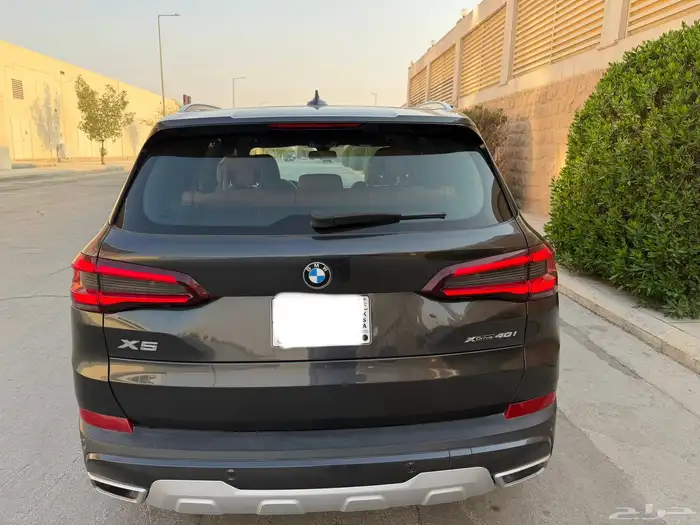 x5 2022 low milage 1