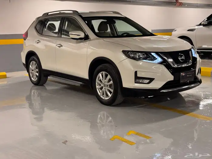 نيسان اكس تريل موديل 2022 دبل 2