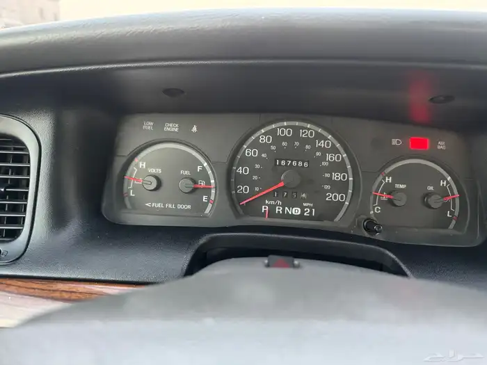 فورد كروان فكتوريا ممشى قليل 13