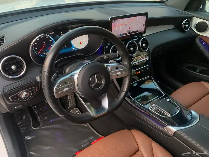 مرسيدس GLC200 موديل 2020 بحالة الوكاله ممشى 63 الف 26