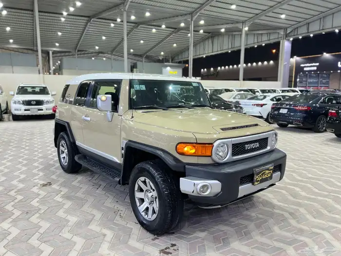 تويوتا اف جي 2015 فل كامل خليجي ماشي 316 الف 2