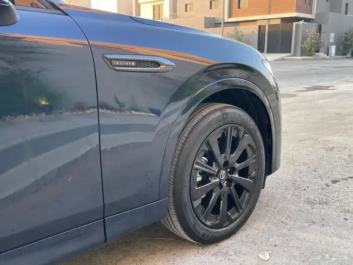 CX60 2025 مازدا 4