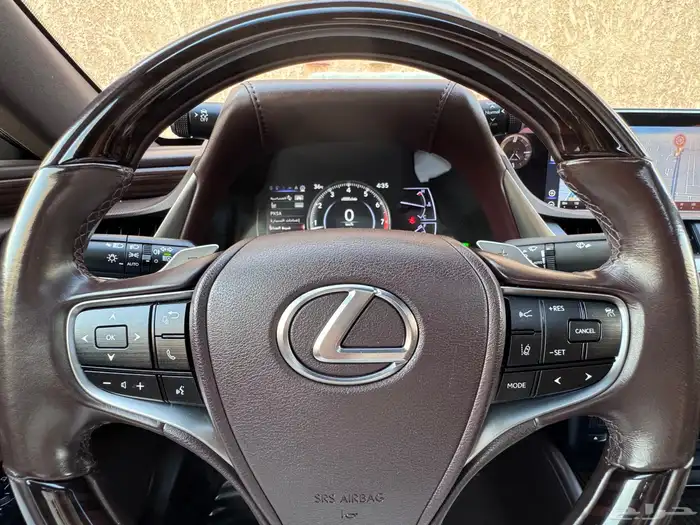 لكزس ES350 نص فل 2020 19