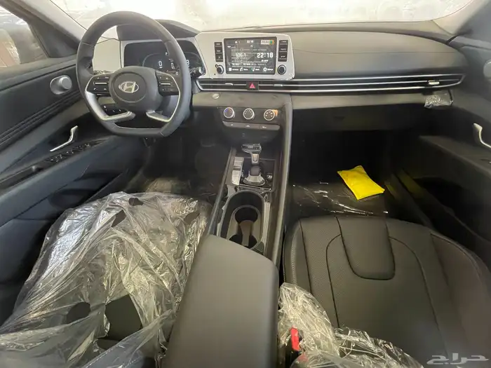 هونداي- إلنترا-2025-كمفورت- بطاقة جمركية- أصفار- بنزين 17