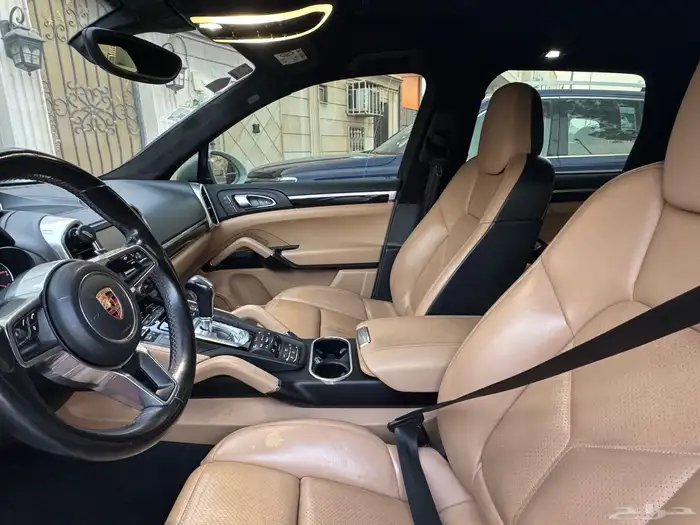 بورش كايين اس 2016 مخزن نظيف جدا 9