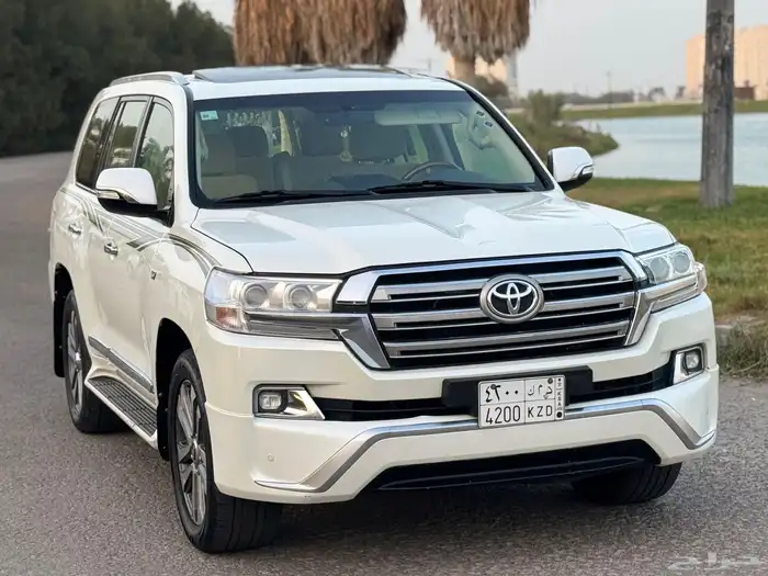 صالون في اكس ار 7