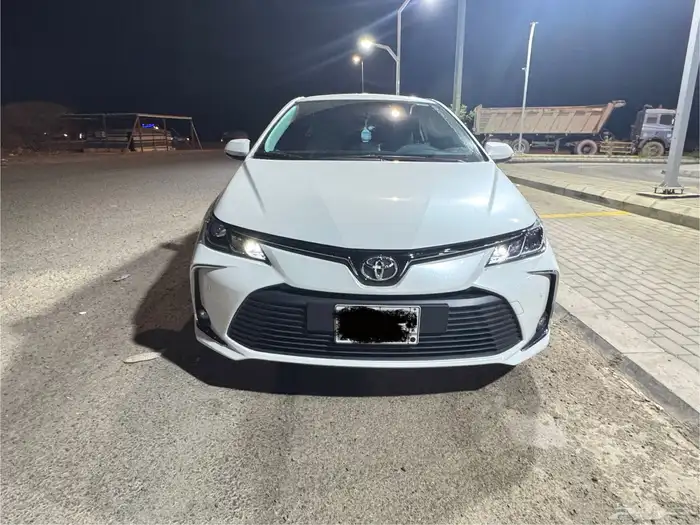 كورولا 2025 مكينة 2.0 استاندر مطور شبه جديد 8