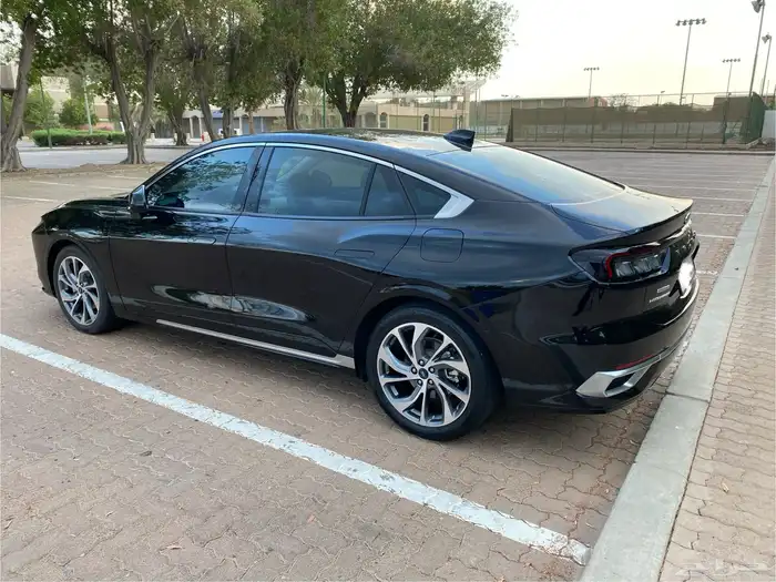 2023 فورد توروس تيتانيوم فل كامل 2