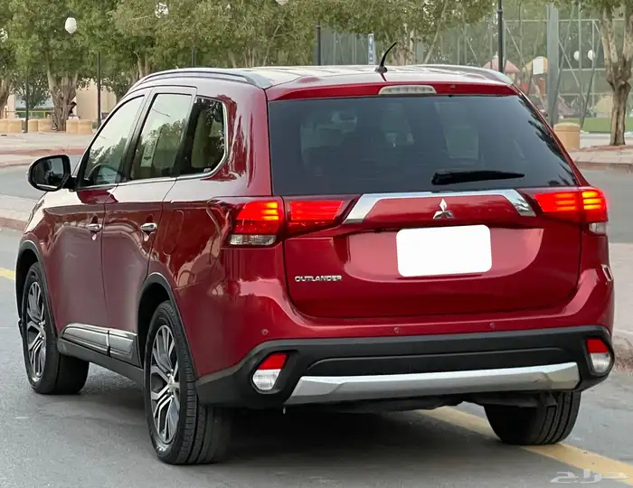 ميتسوبيشي اوتلاندر 2016 فل سعودي 5