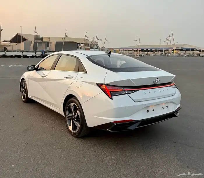 النترا 2021 فتحه اعلا مواصفات بحالة الوكاله للبيع 3