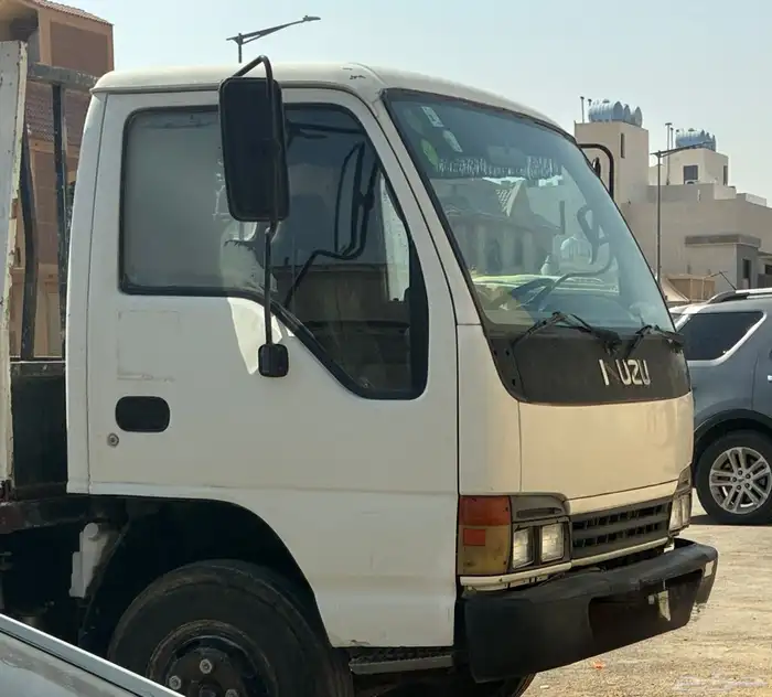 للبيع ايسوزو دينا موديل 2005 حد 30 الف نهائي 5