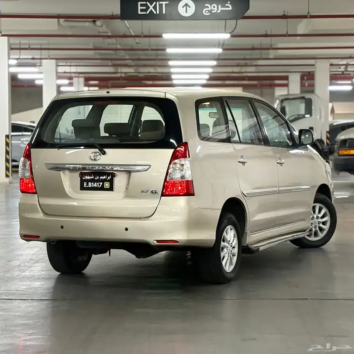 تويوتا انوفا فل كامل G 2013 بقمه النظافه 3