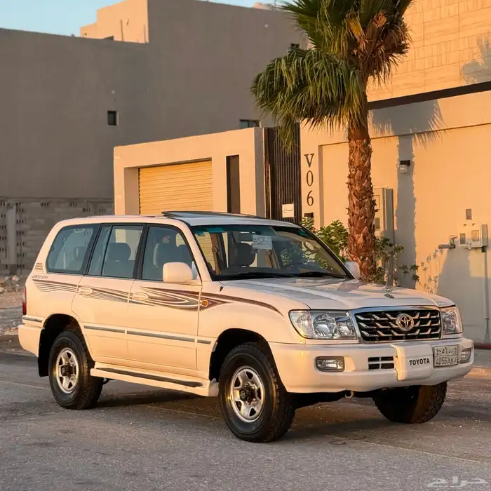 لاندكروزر جي اكس ار 2007 فل قير عادي 3