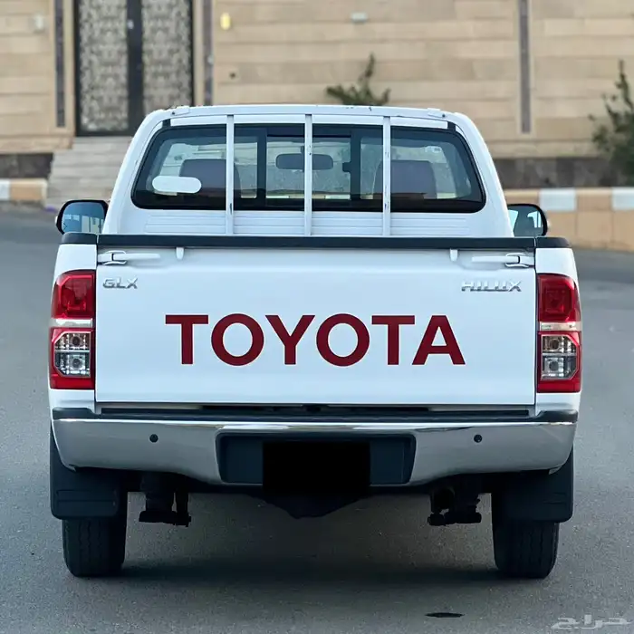 تويوتا هايلوكس 2015 GLX 10