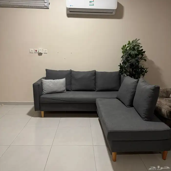 كنب رصاصي حرف  L   للبيع 3