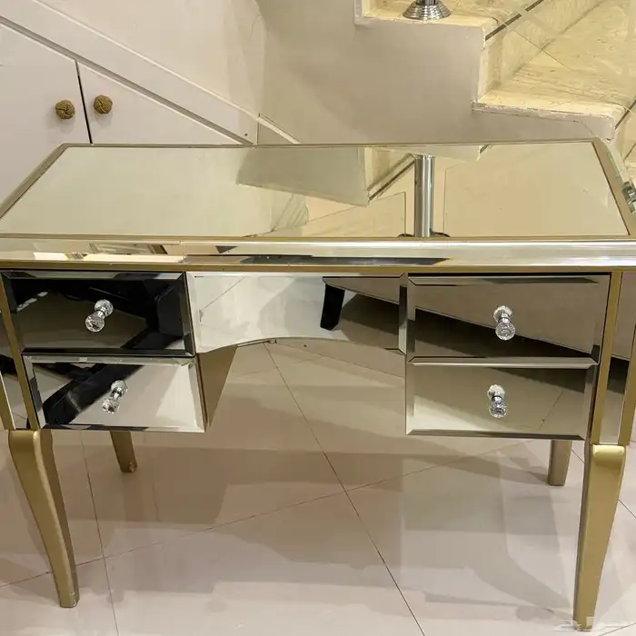 طقم كمدينتين وتسريحة 1