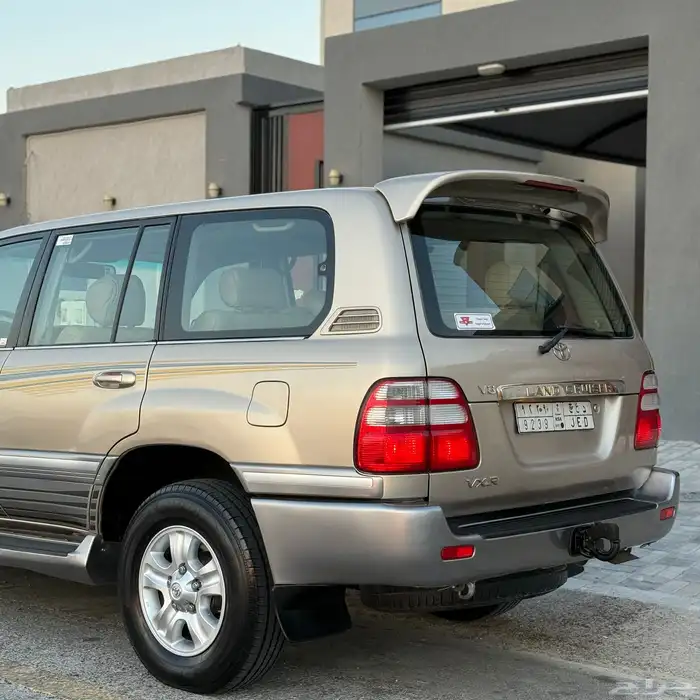 لاندكروزر فسكار 2003 قير عايدي اساس 13