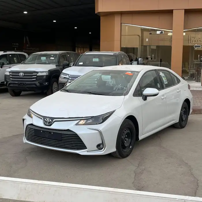 كورولا ستاندر 2025 مكينه 2000 و 1500 كاش واقساط 0