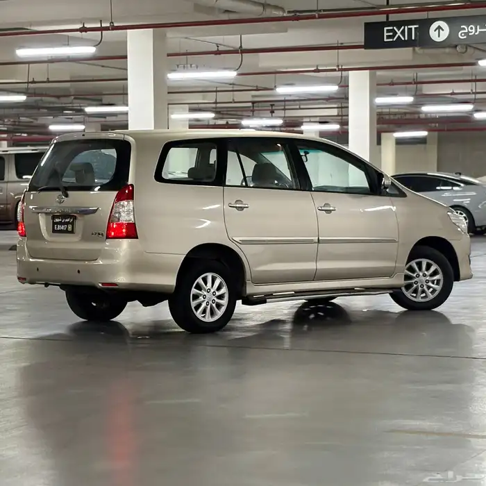 تويوتا انوفا فل كامل G 2013 بقمه النظافه 2