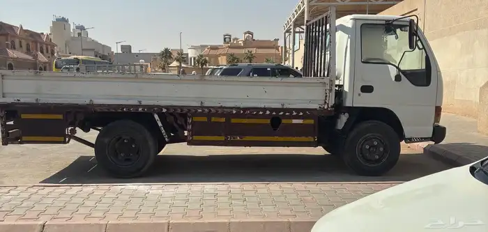 للبيع ايسوزو دينا موديل 2005 حد 30 الف نهائي 6