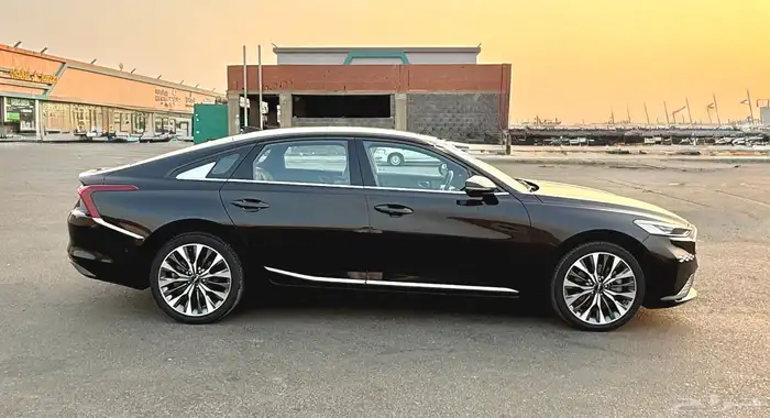 كيا K8 بنورما 2022 اعلا مواصفات 4 سلندر بحالة الوكاله للبيع 6