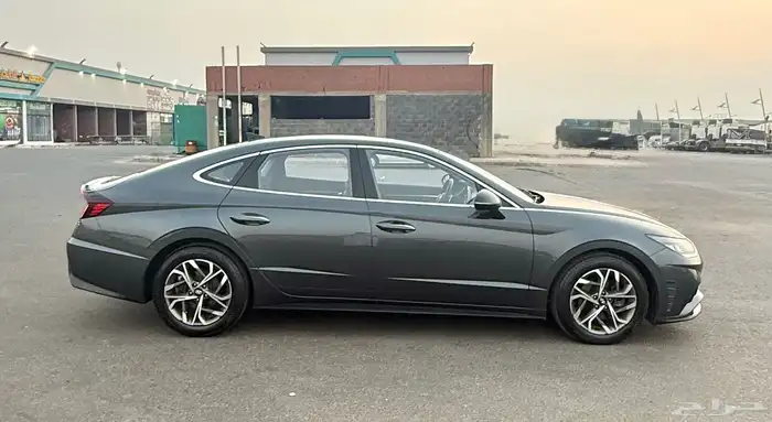 سوناتا 2022 فل بدون بنورما بحالة الوكاله للبيع 6