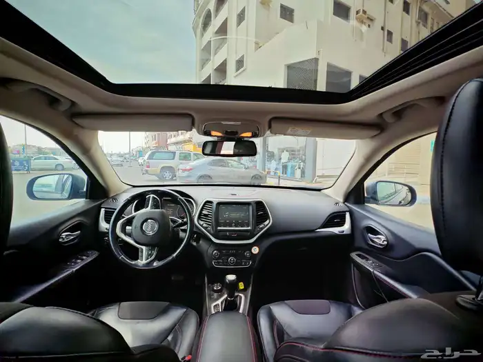 جيب شروكي فل كامل 2015 14