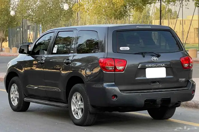تويوتا سكويا 2011 سعودي 4