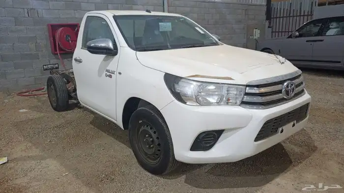 هايلوكس غمارة ديزل GL 2WD 2025 قير عادي بدون حوض 3