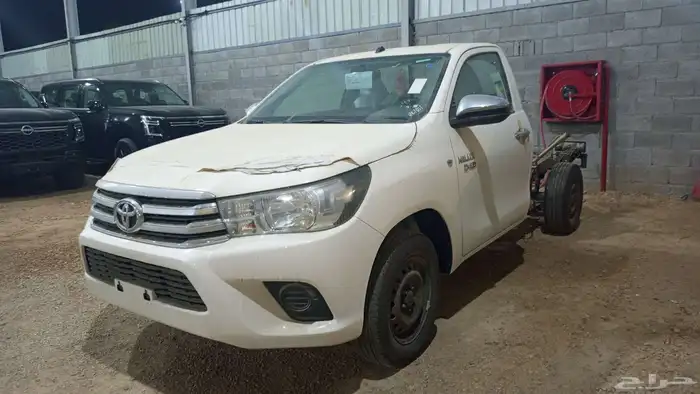 هايلوكس غمارة ديزل GL 2WD 2025 قير عادي بدون حوض 0