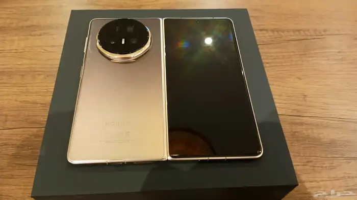 هونور ماجيك v5 فولد 8