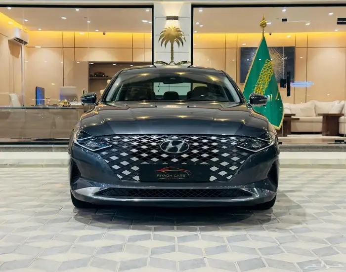 ازيرا 2020 فل كامل نظيف جدا 0