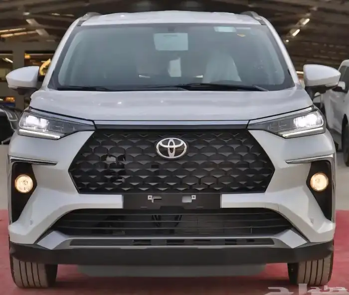 تويوتا فيلوز 2025 1