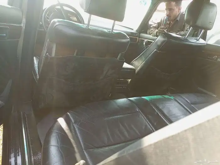 تشليح قطع غيار مرسيدس 300. SELمكينه 6سلندر 5