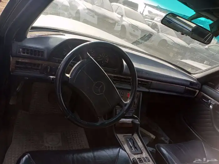 تشليح قطع غيار مرسيدس 300. SELمكينه 6سلندر 3