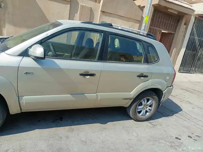 هوانداي توسان 2008 4