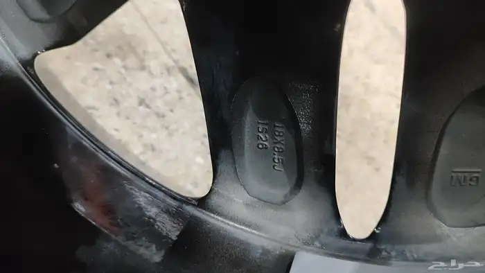 جنوط سلفرادو تريل بوس 2023 مقاس18 اصلي 6